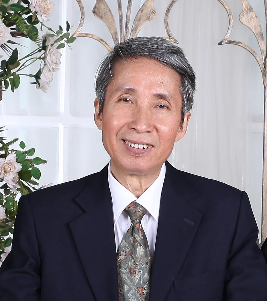 Professeur de Français – Giáo viên tiếng Pháp