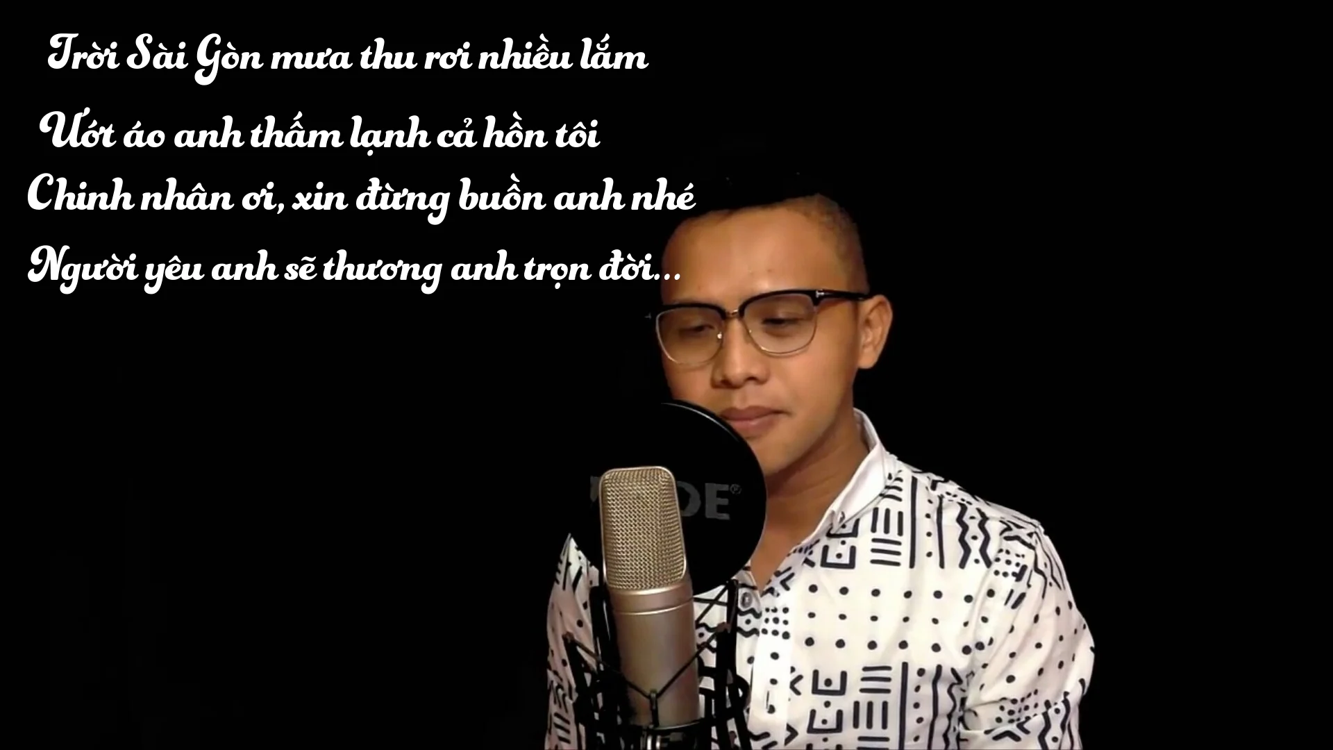 Một người yêu thích tiếng Anh và mong muốn được truyền cảm hứng này đến các em nhỏ