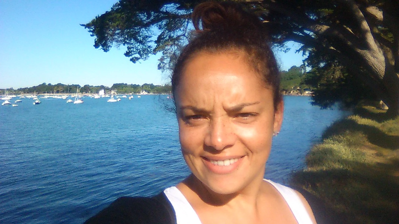 French (native speaker) and English (Cambridge certified teacher) tutor for private lessons